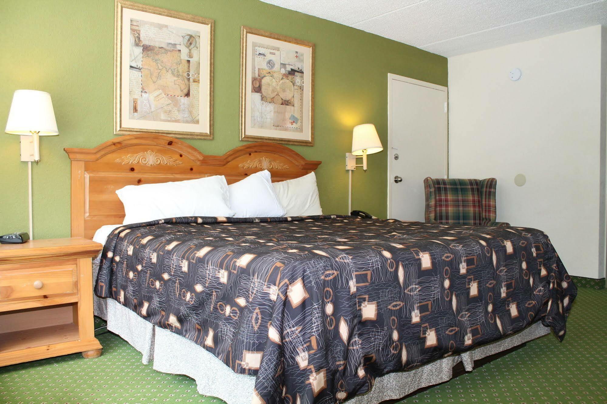 Travelers Inn Kingsland Zewnętrze zdjęcie