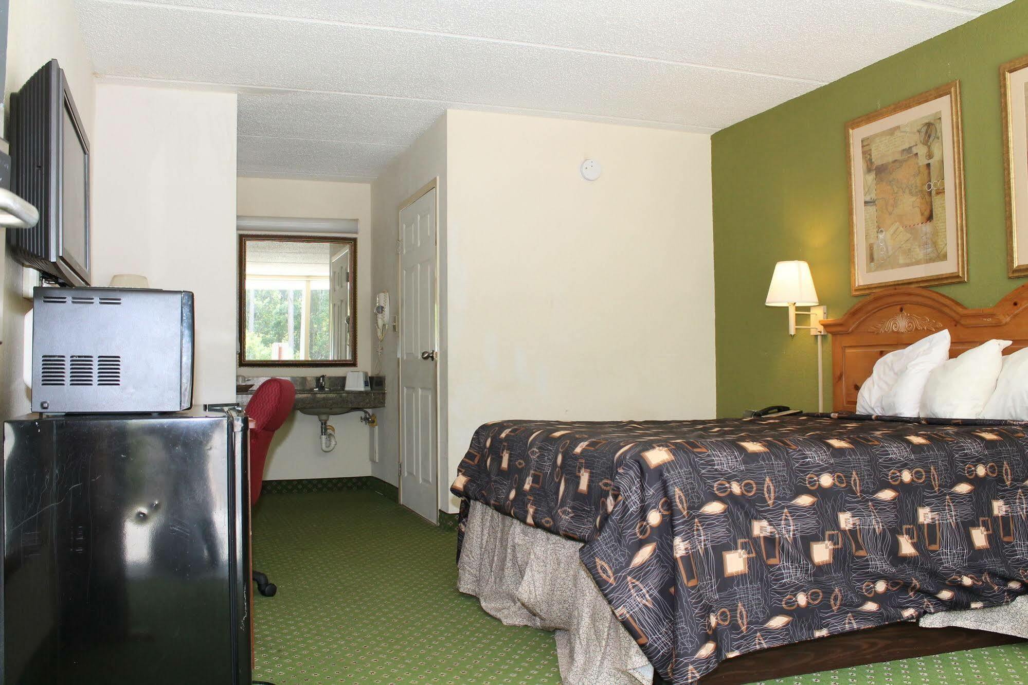 Travelers Inn Kingsland Zewnętrze zdjęcie